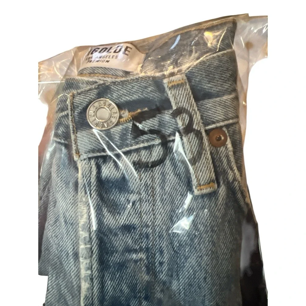Agolde Women's Size 26 Light Blue Denim Shorts Frayed Distressed‎ High Wisted